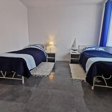 Hotel Plazowa 2 Rowy  Esterno foto